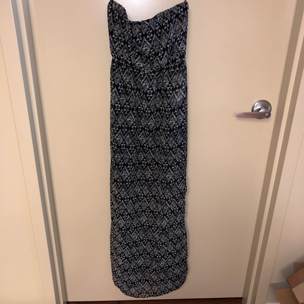 H&M Black & White Pattern Strapless Maxi Dress